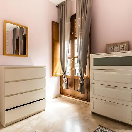 Tuguest Isabel La Catolica Ii Apartment Granada